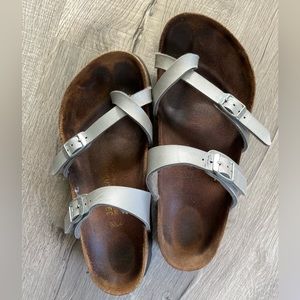 Birkenstock Mayari sandals size 39/8, silver